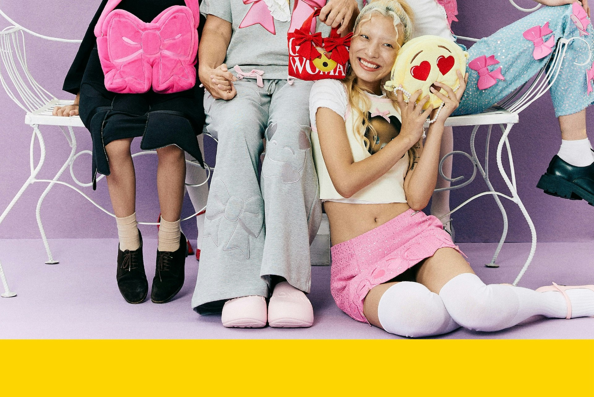 EMOJI | GENTLEWOMAN-2