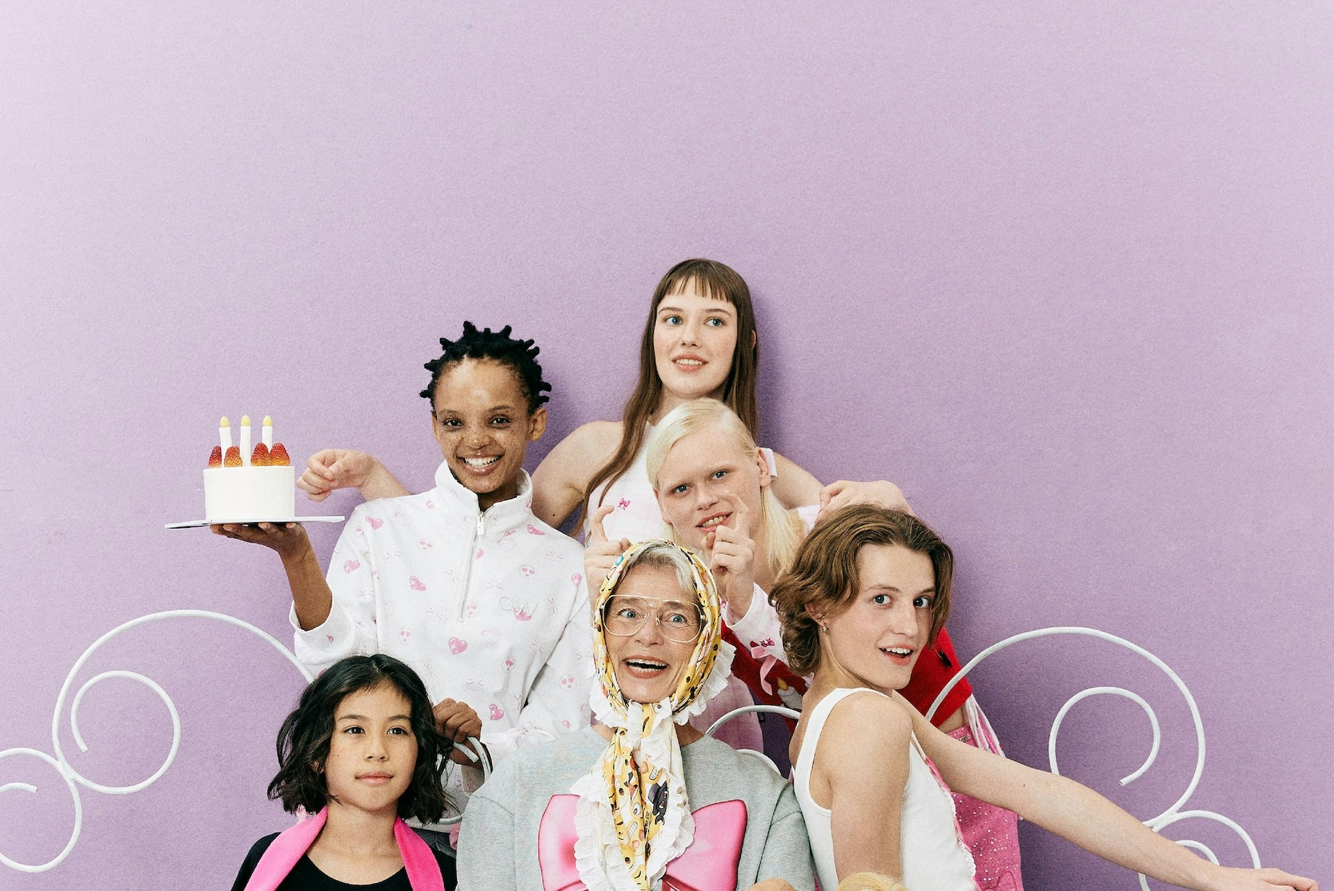 EMOJI | GENTLEWOMAN-1
