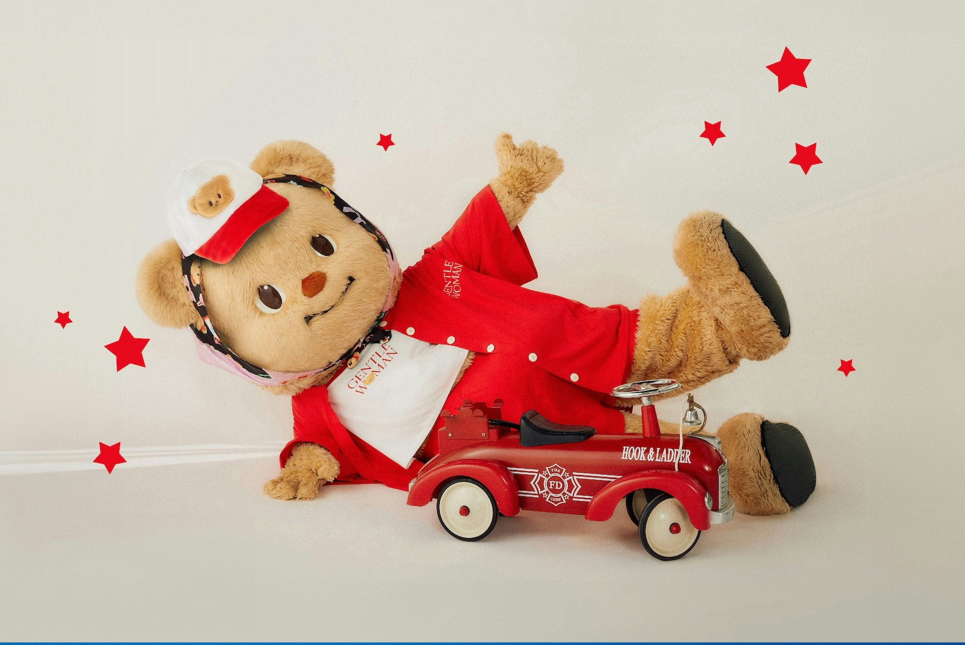 BUTTERBEAR l GENTLEWOMAN: HOMEBOUND HUGS-10
