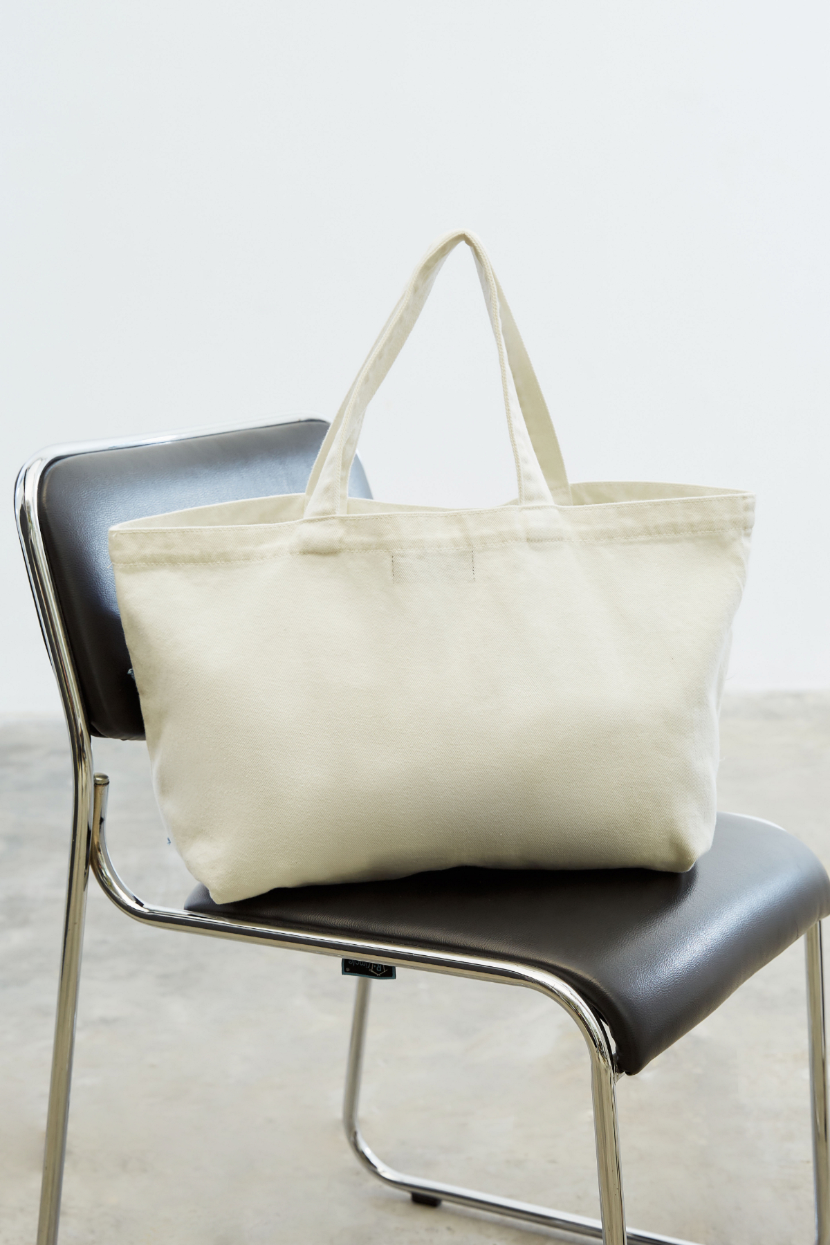GW Denim Tote Bag : White-4