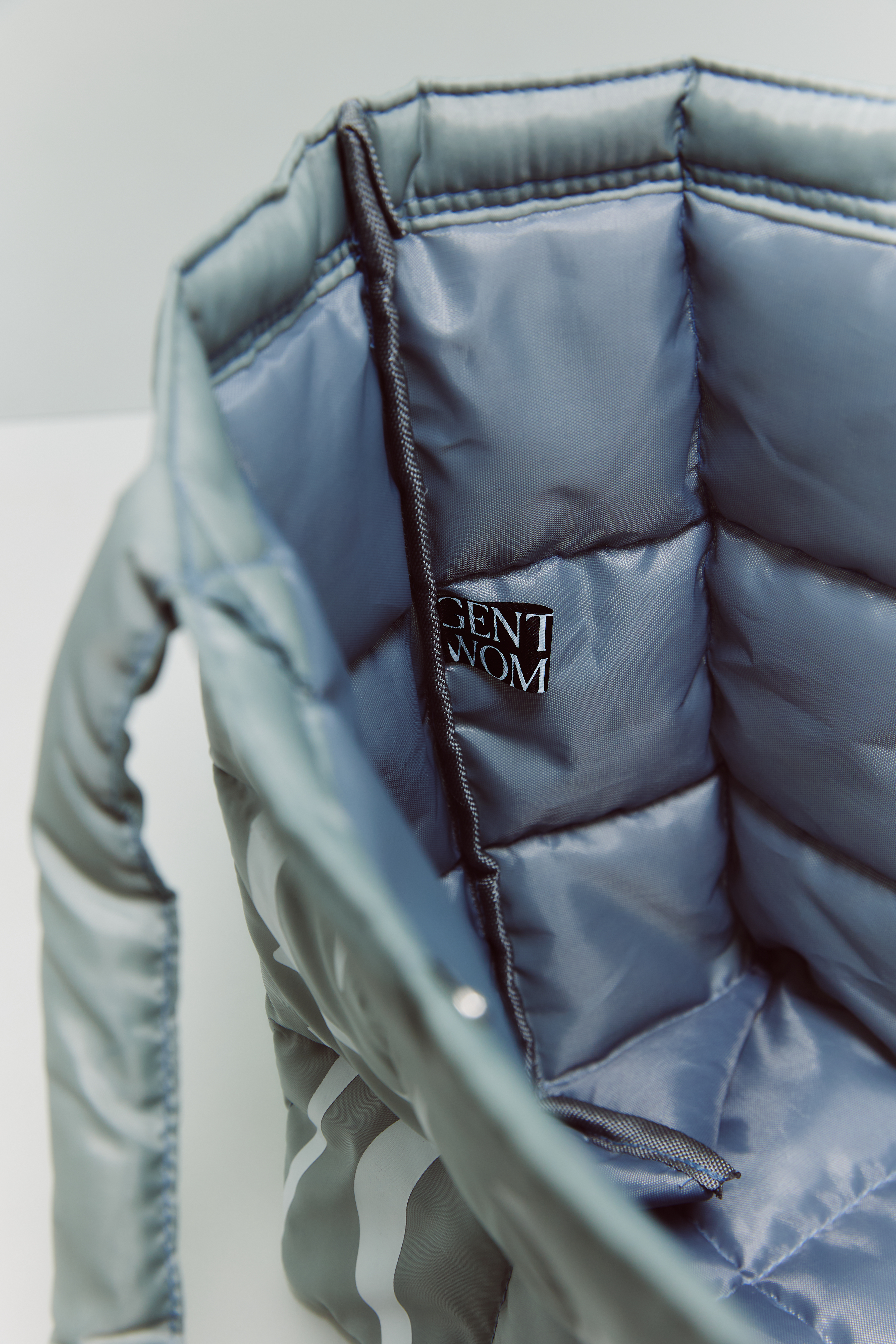 Gentlewoman Puffer Bag : GREY-6