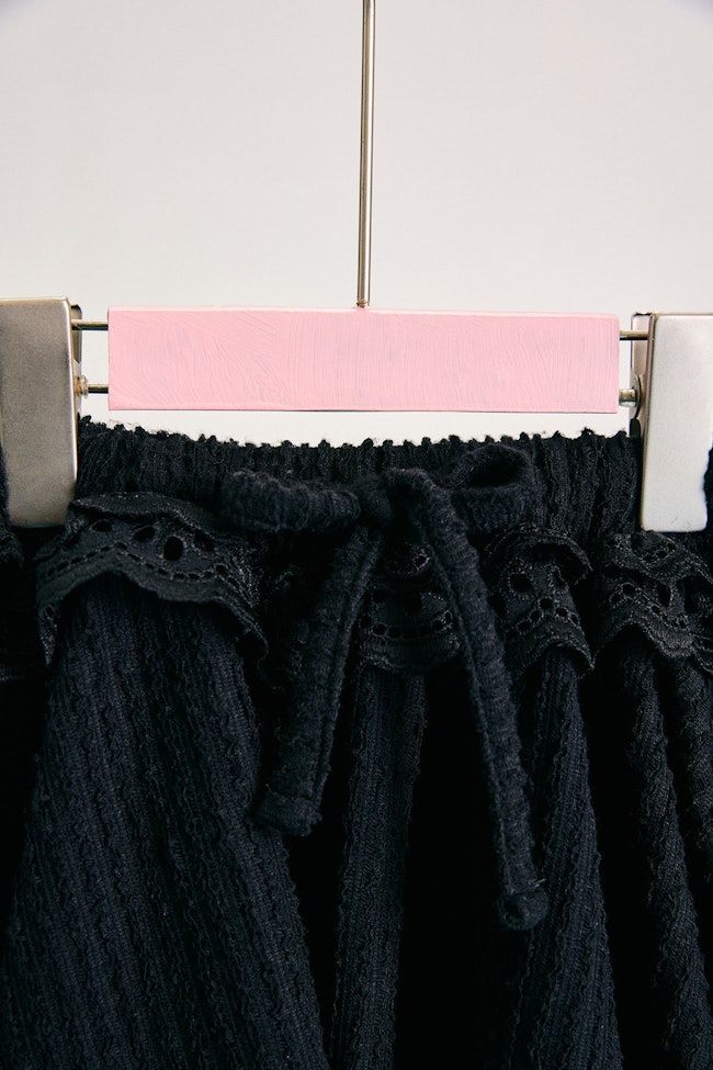 Noir Balloon Skirt - LMK020 - image