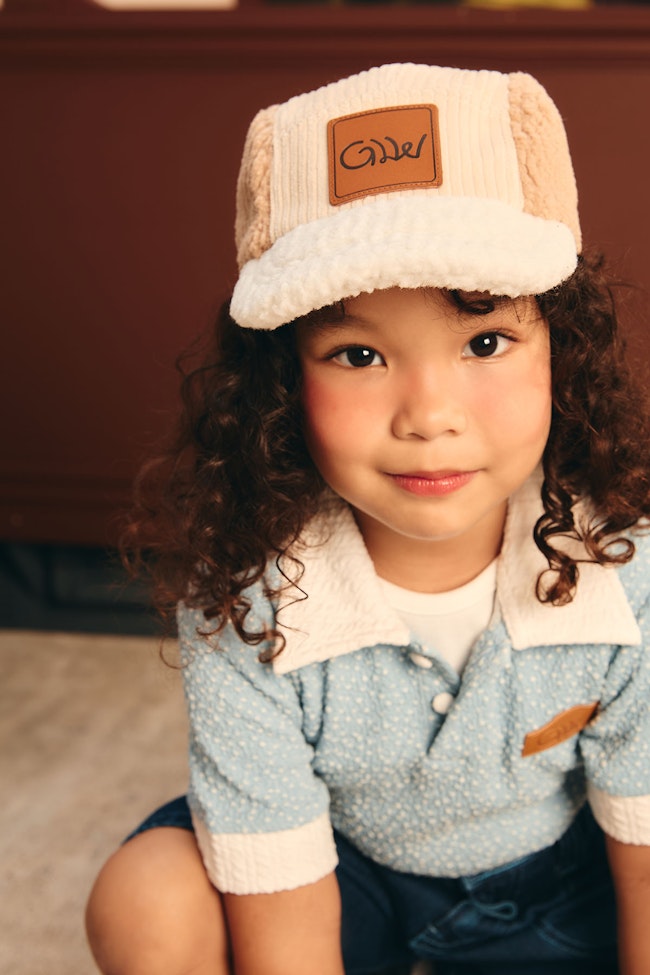 Cozy Critters Fluffy Cap - LCH040 - image