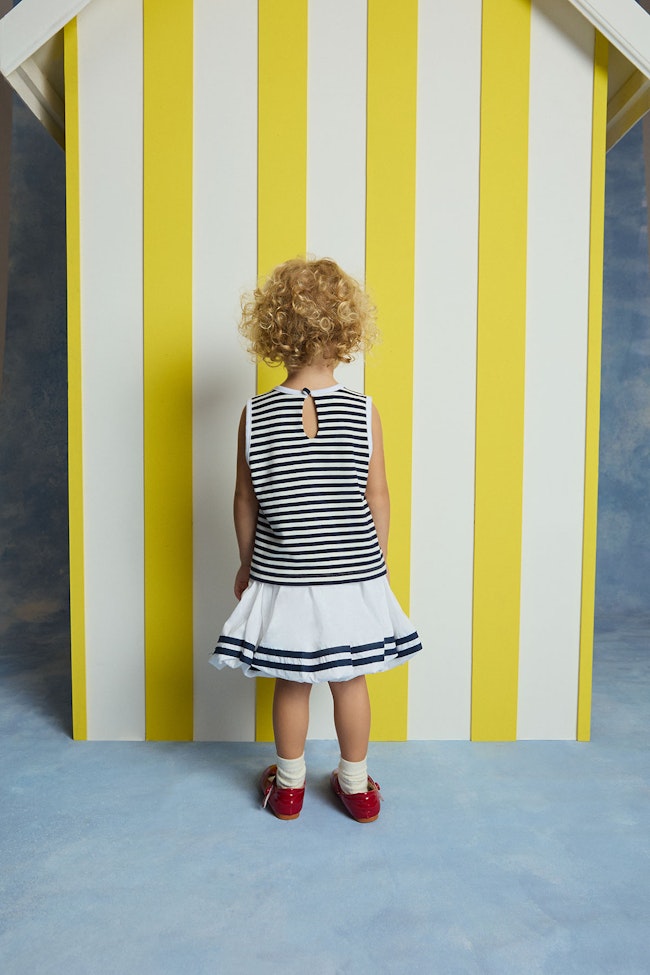 Sailor Snug Sleeveless Top - LW22053 - image