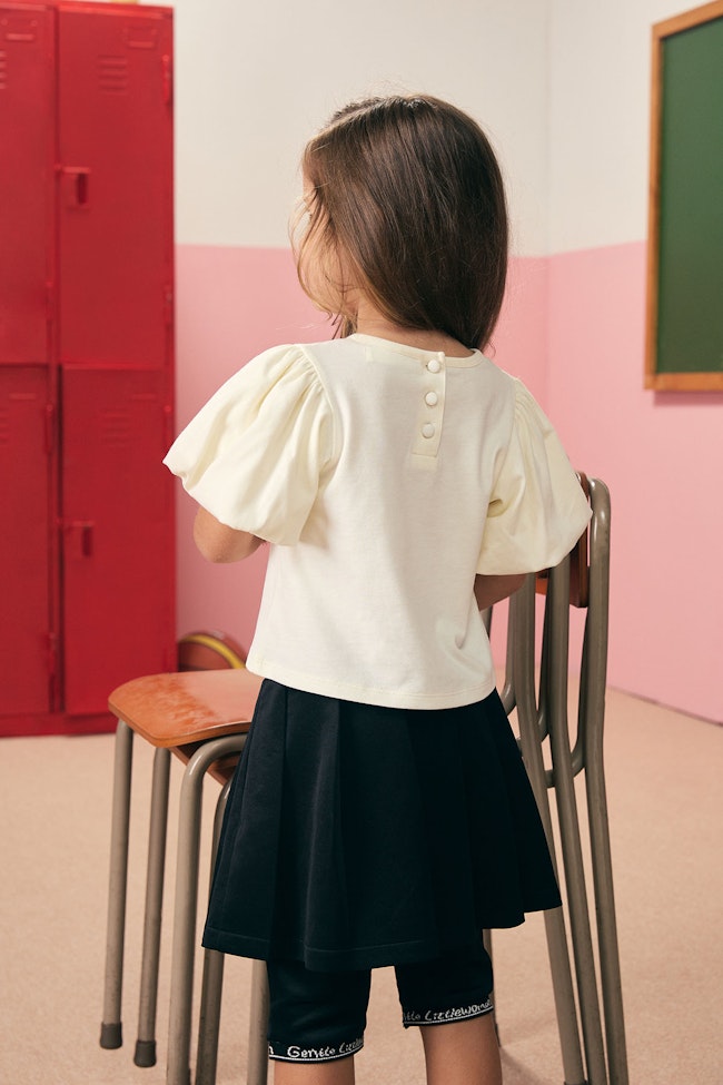 Snack Break Puff Sleeves Top - LW22015 - image