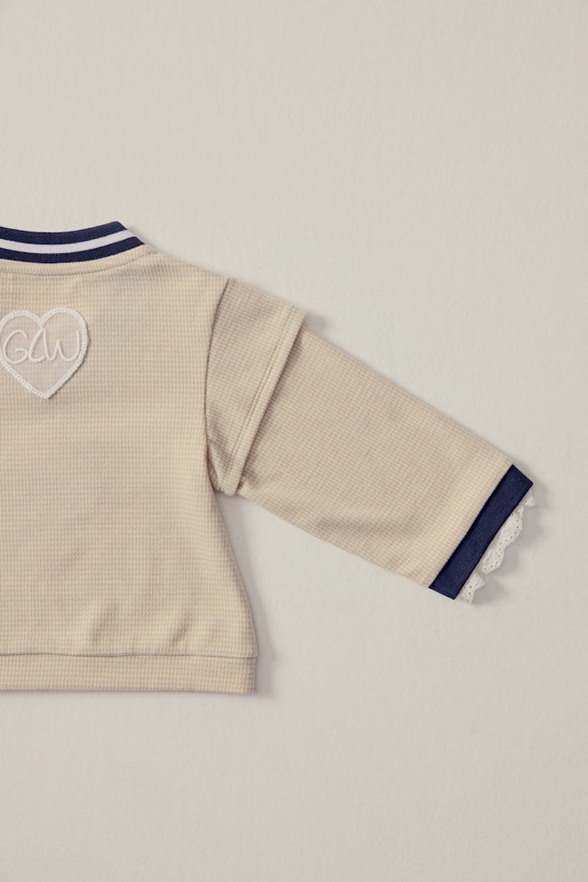 Feather Gang Sweater - LW22082 - image