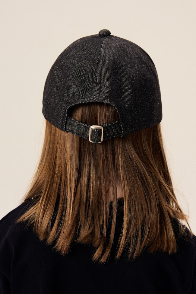 GLW Warmie Paws Hat - LW22103 - image