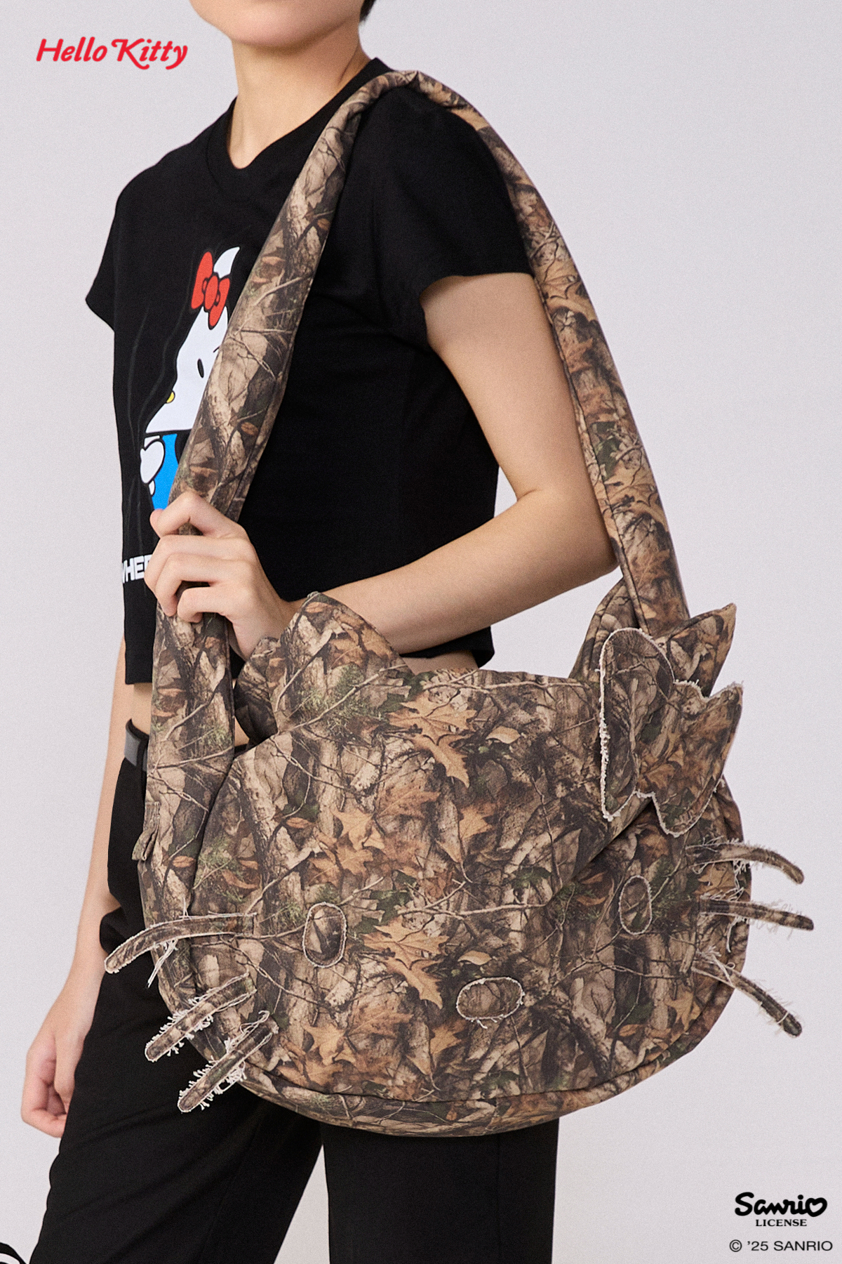 Hello Kitty Giantic Timber Bag | MATTER MAKERS