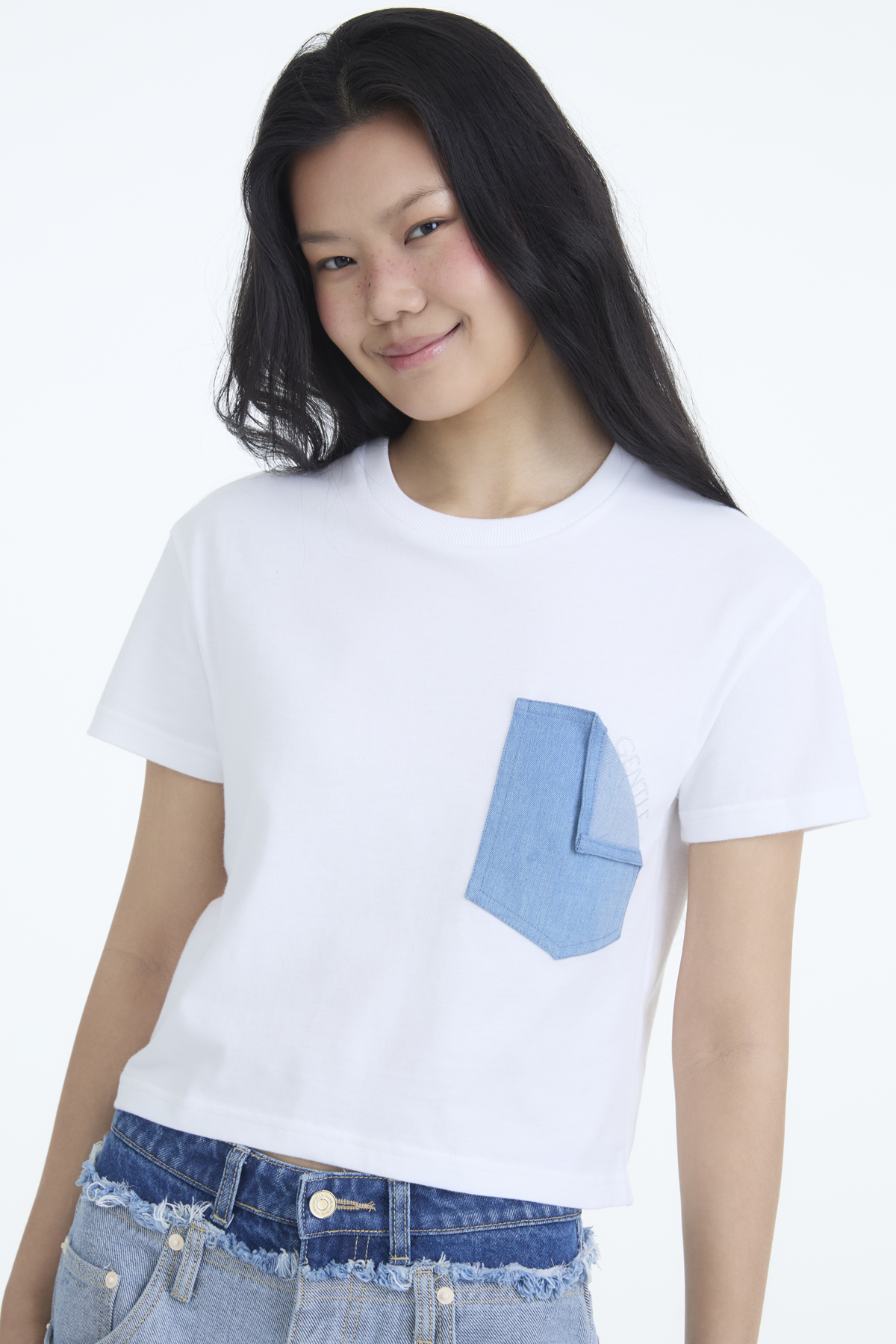 Misplaced Basic Pocket Short Sleeve T-shirt : White - GW26593