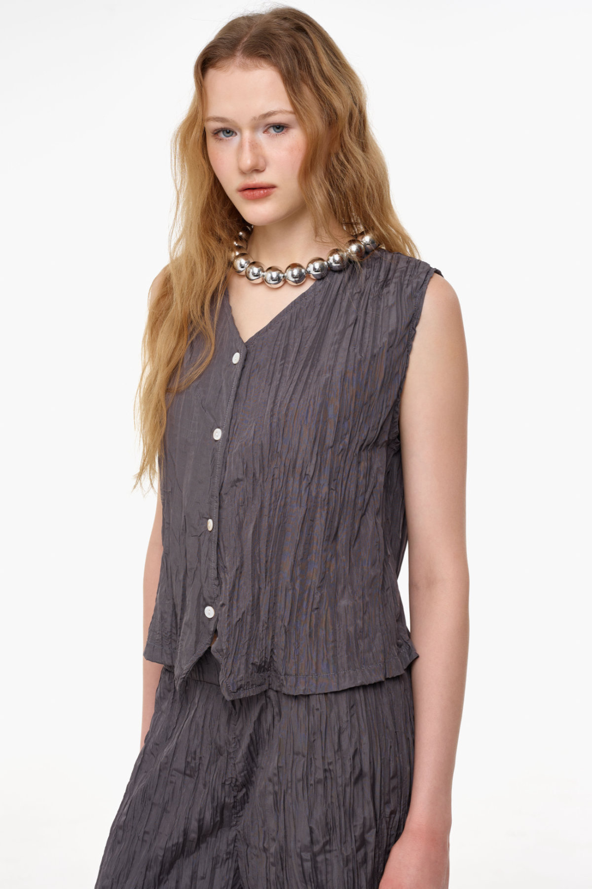 Half Truth Pleated Vest - GW26586