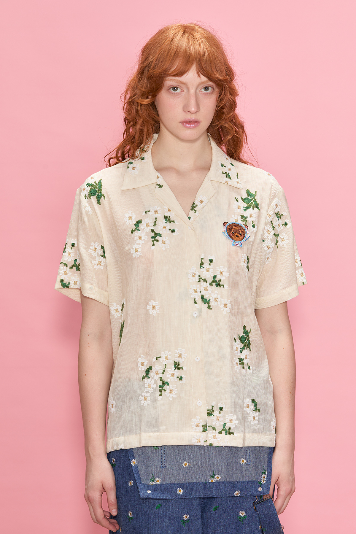 Daisy Embroidered Short Sleeve Shirt - GW26690