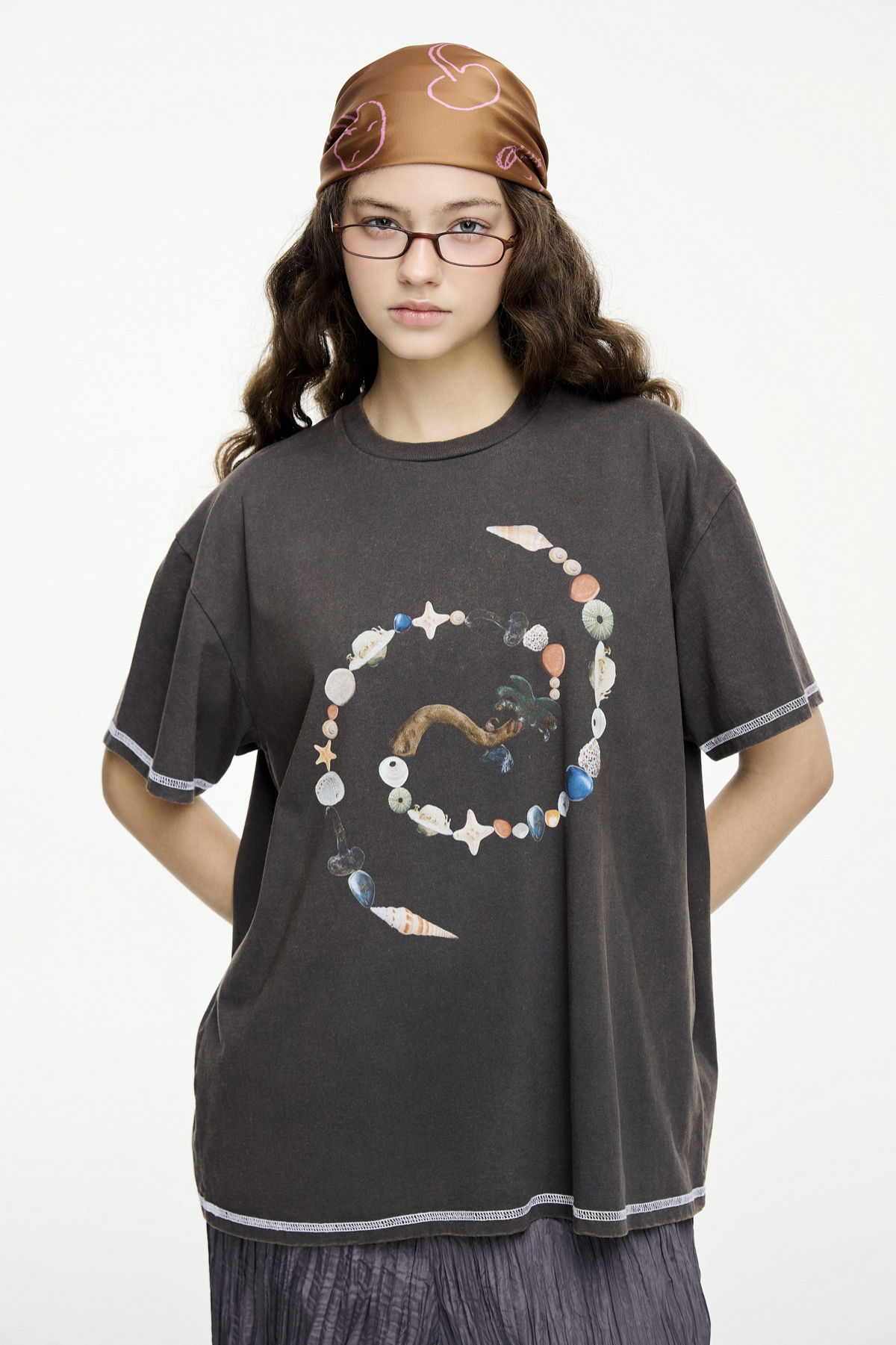 Abstract Her Oversized T-Shirt - GW26870