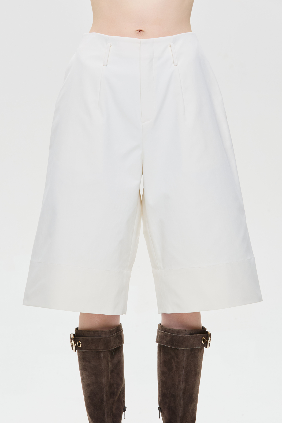 Classic Ease Shorts - GW27291