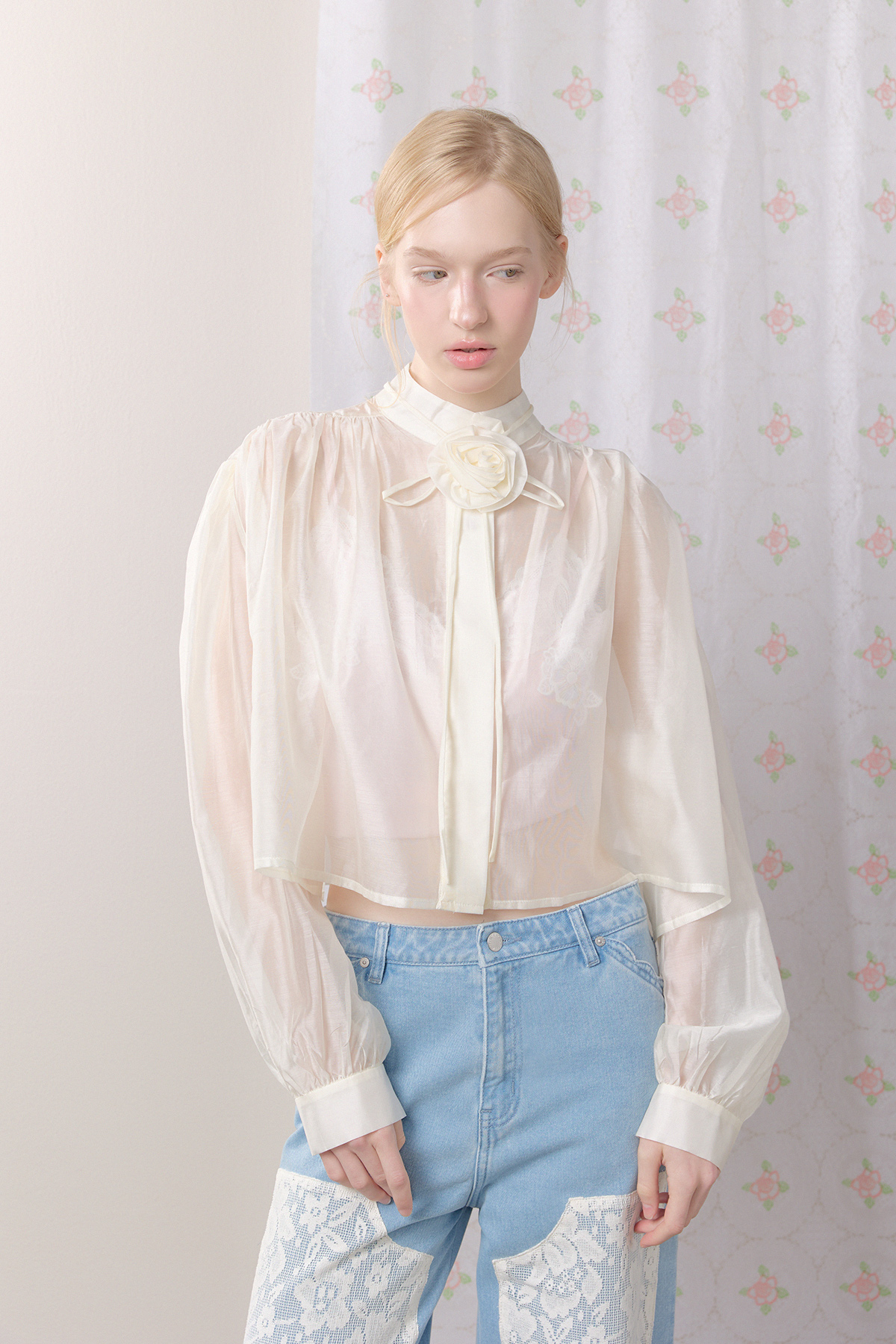 Ivory Rose Long Sleeve Top - GW27409
