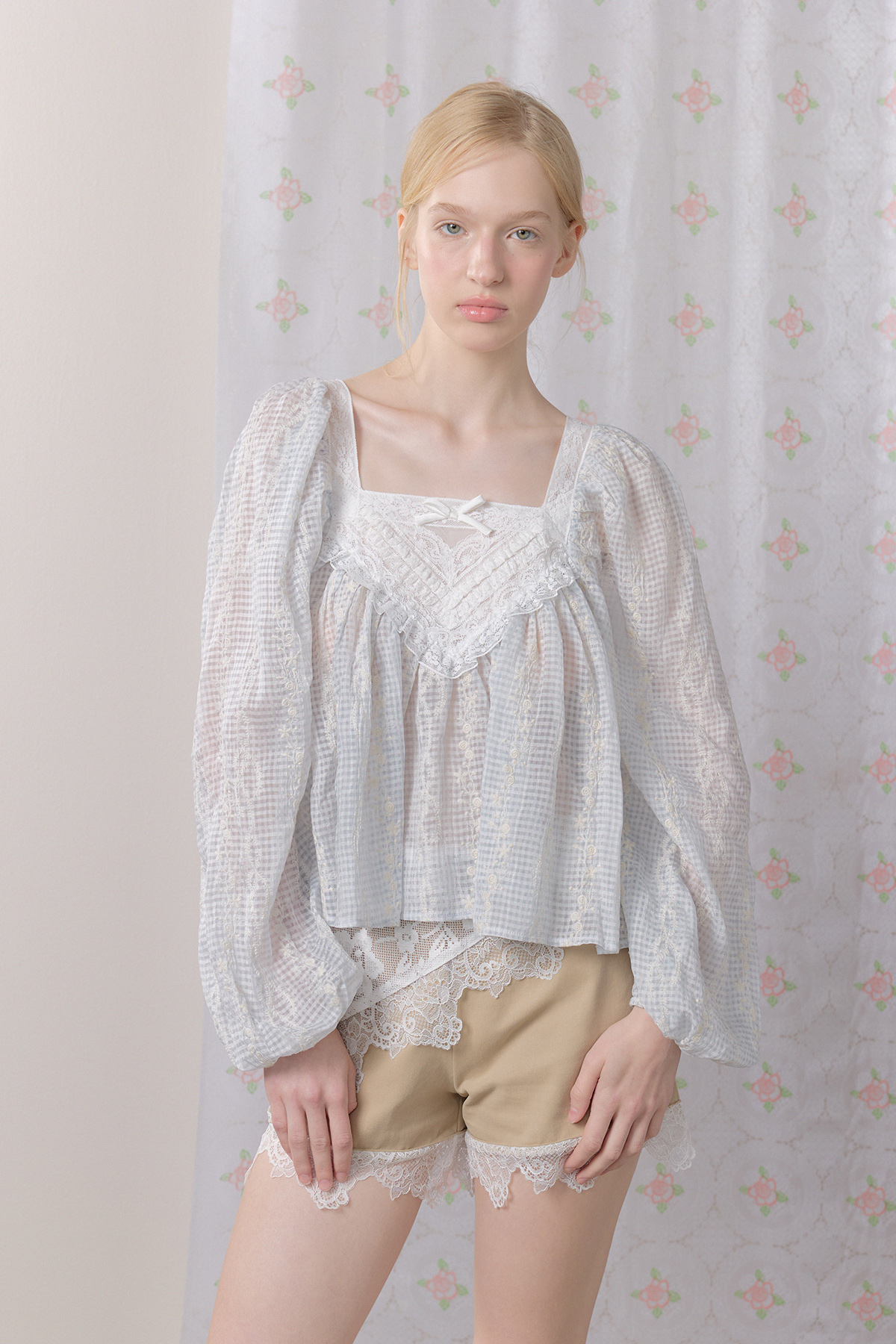 Lace Reverie Blouse - GW27411
