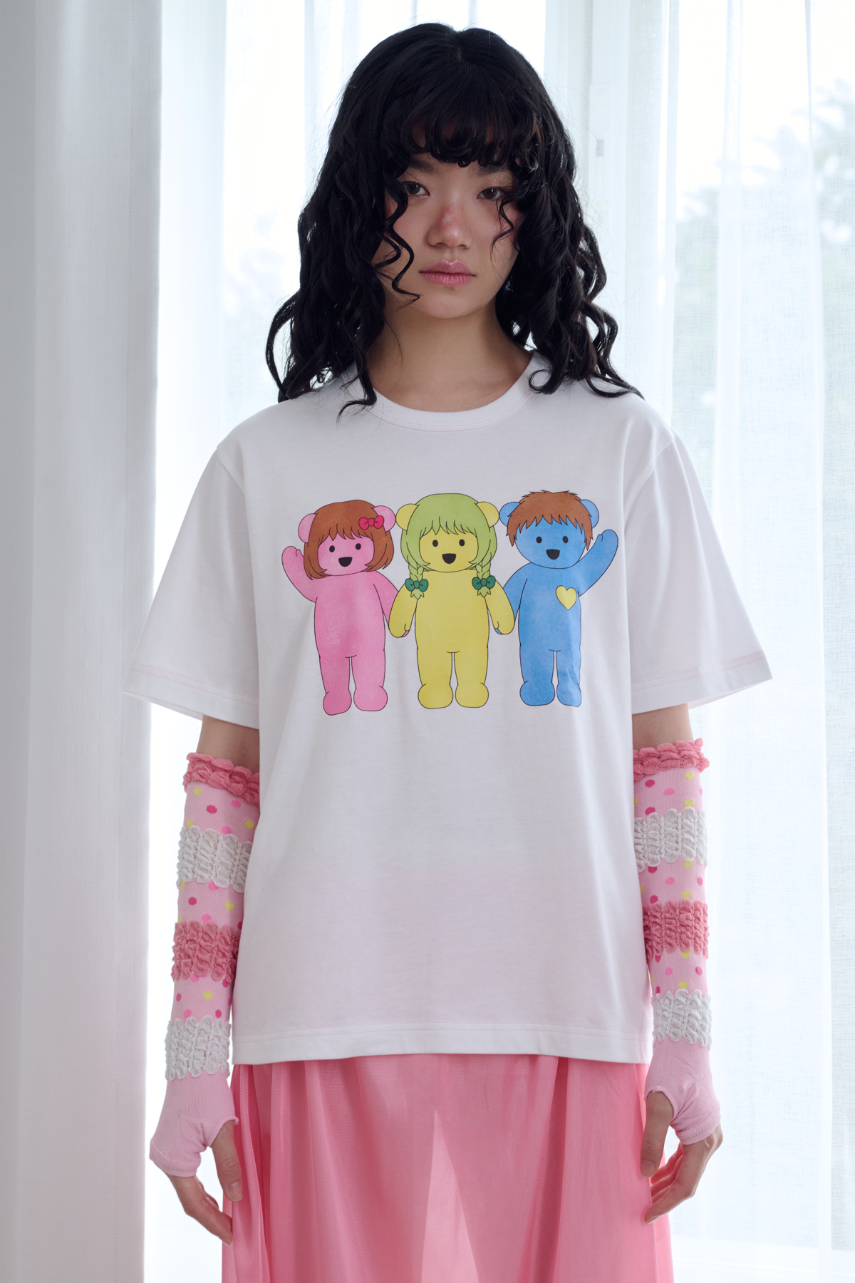 GiGi & friends Group Project Tee : White - GW28502