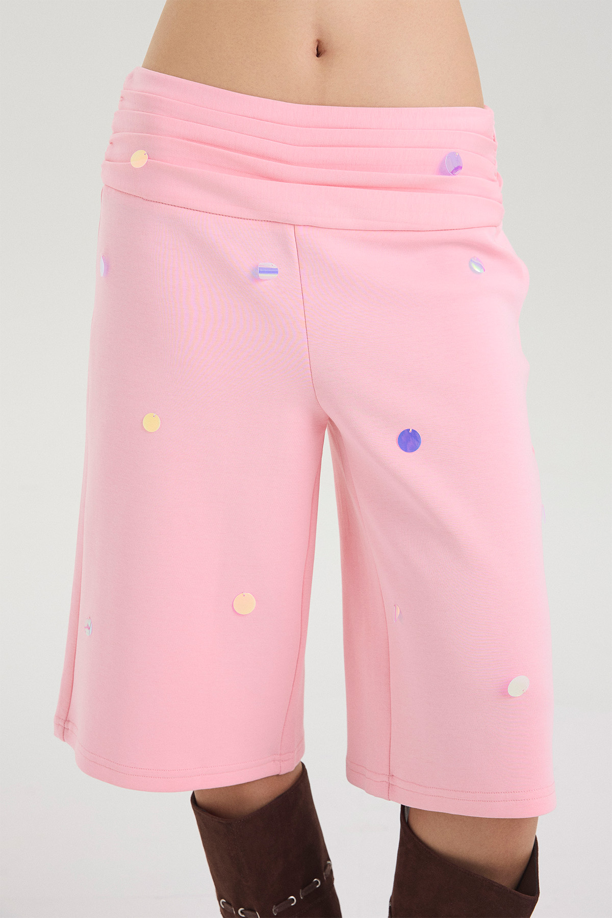 City Shine Shorts - GW27714