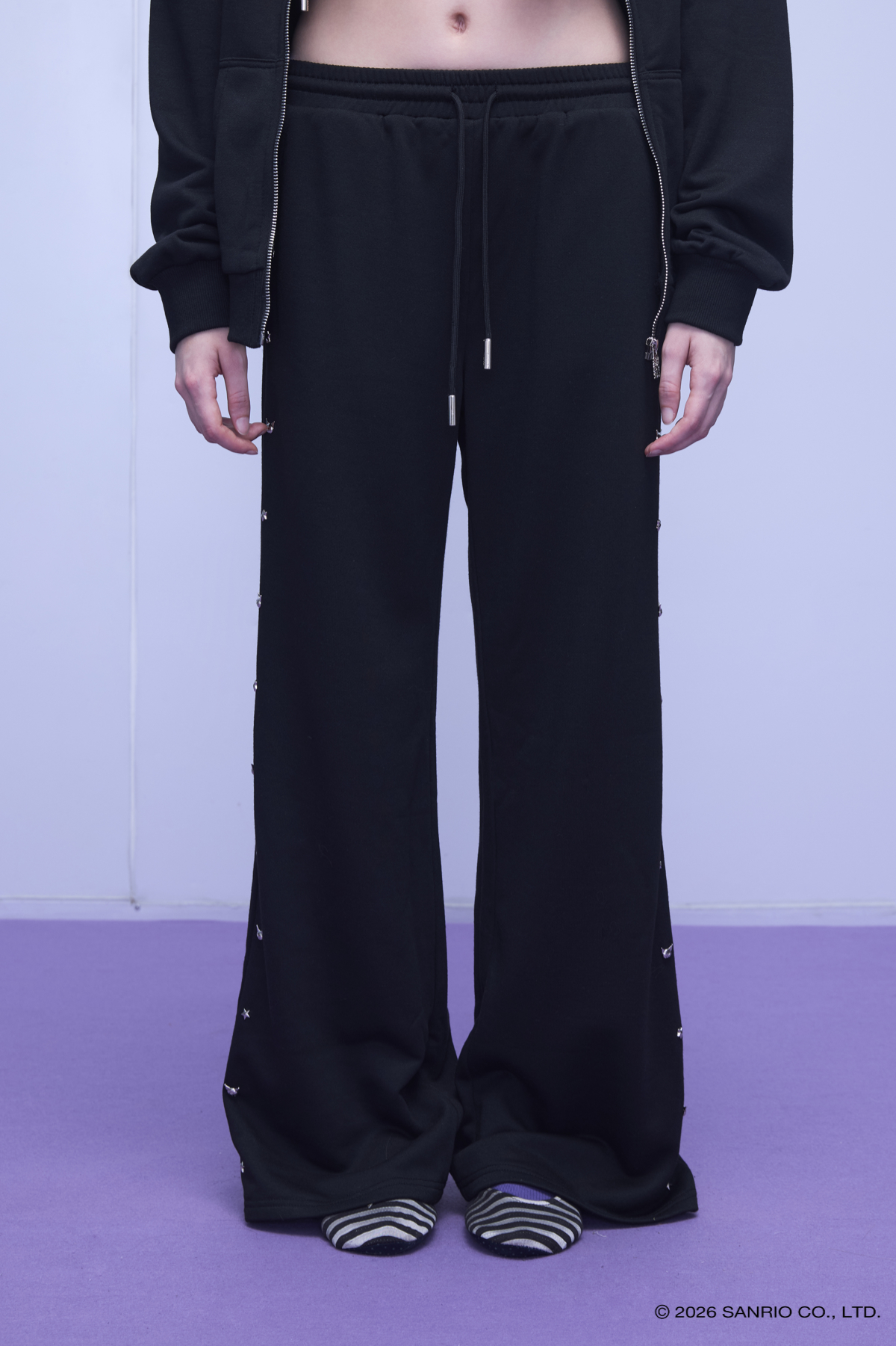 KUROMI BLACKOUT SWEATPANTS - GW27348