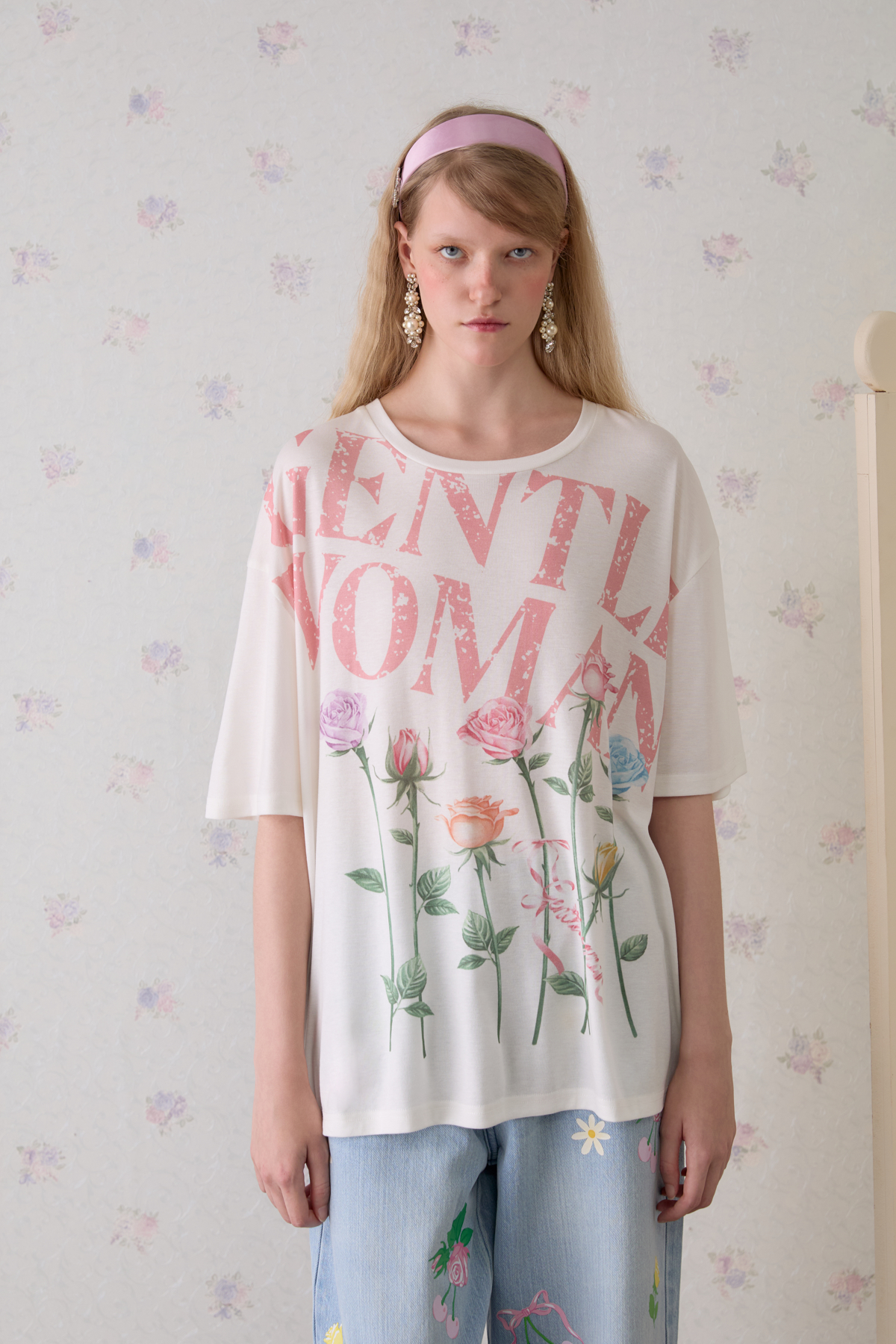 Royale Bloom Oversized T-shirt - GW27786