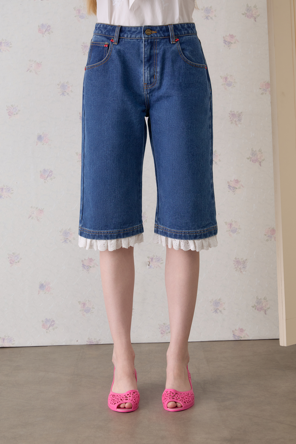 Cerise Royale Denim Capri Shorts - GW27745