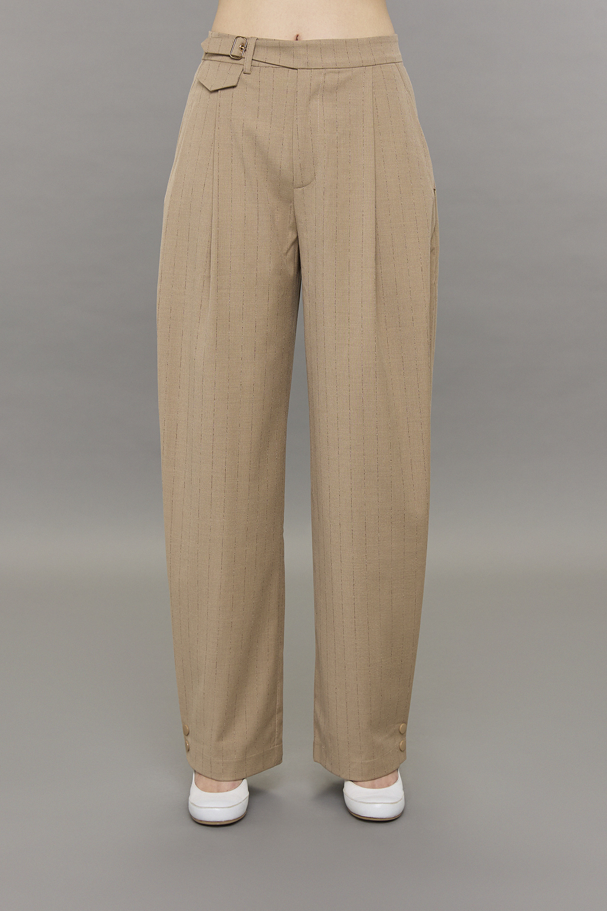 Relaxed Barrel Trousers - GW27538