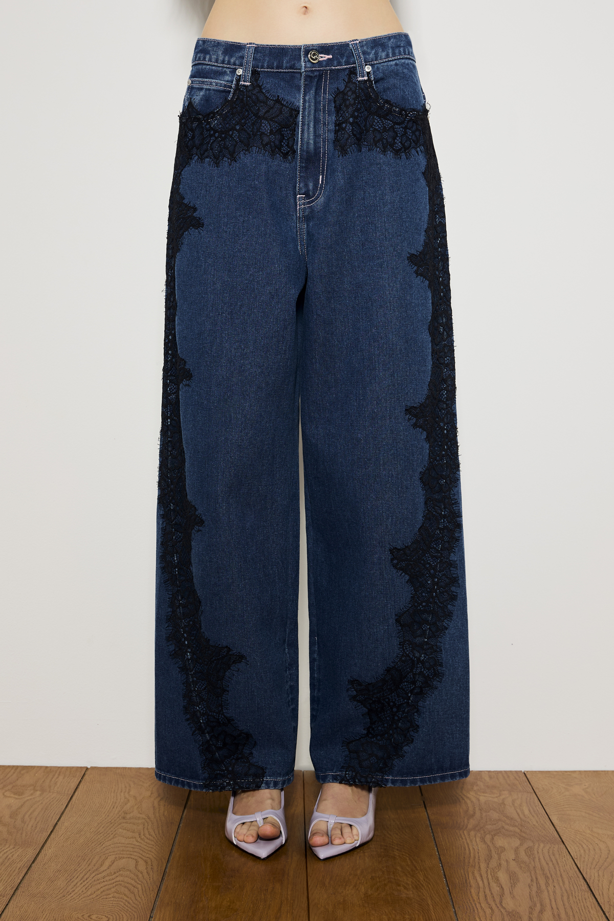 FRAYED ROSE JEANS - GW27180